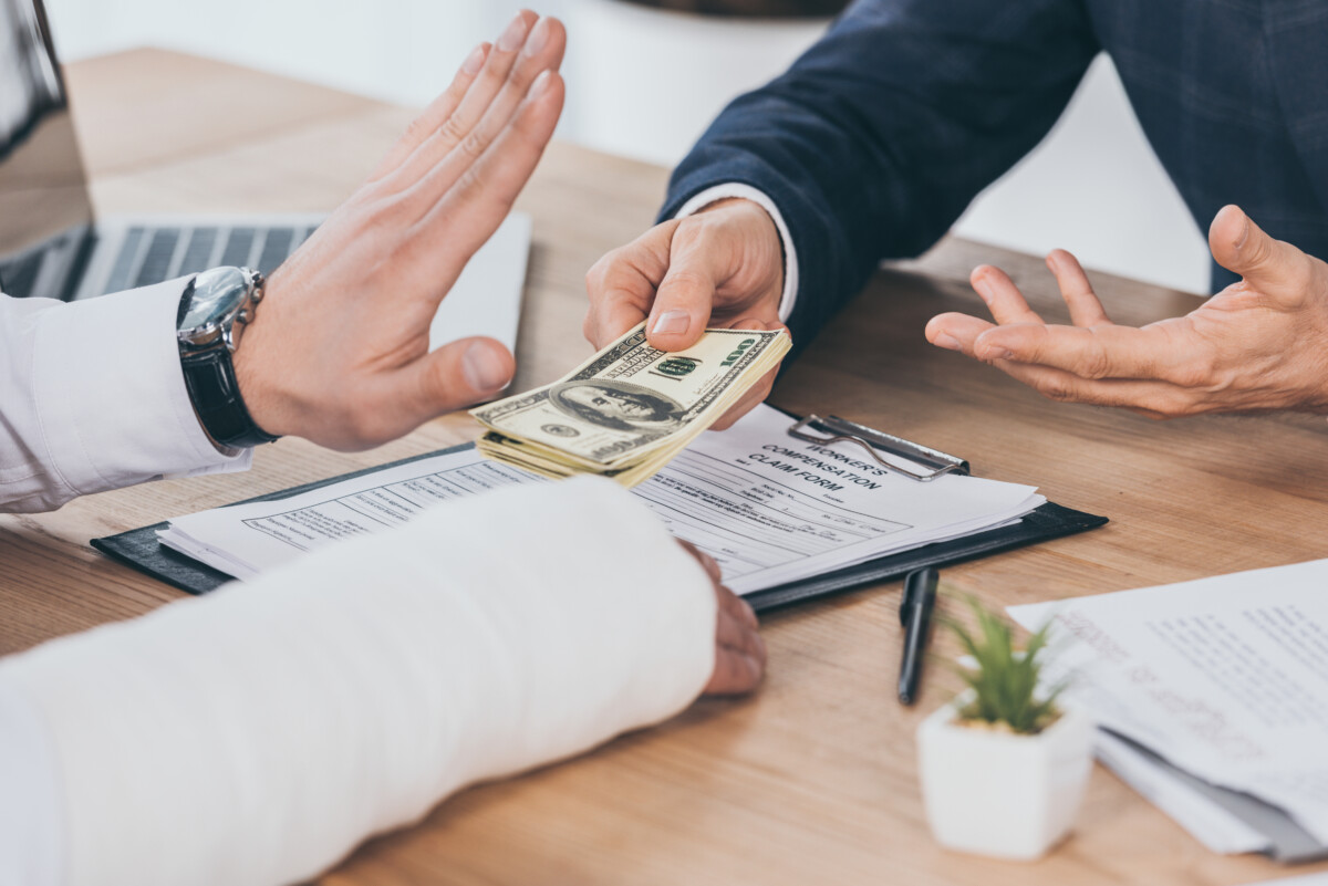 How to Calculate Cost Per Lawyer Client and Lower It
