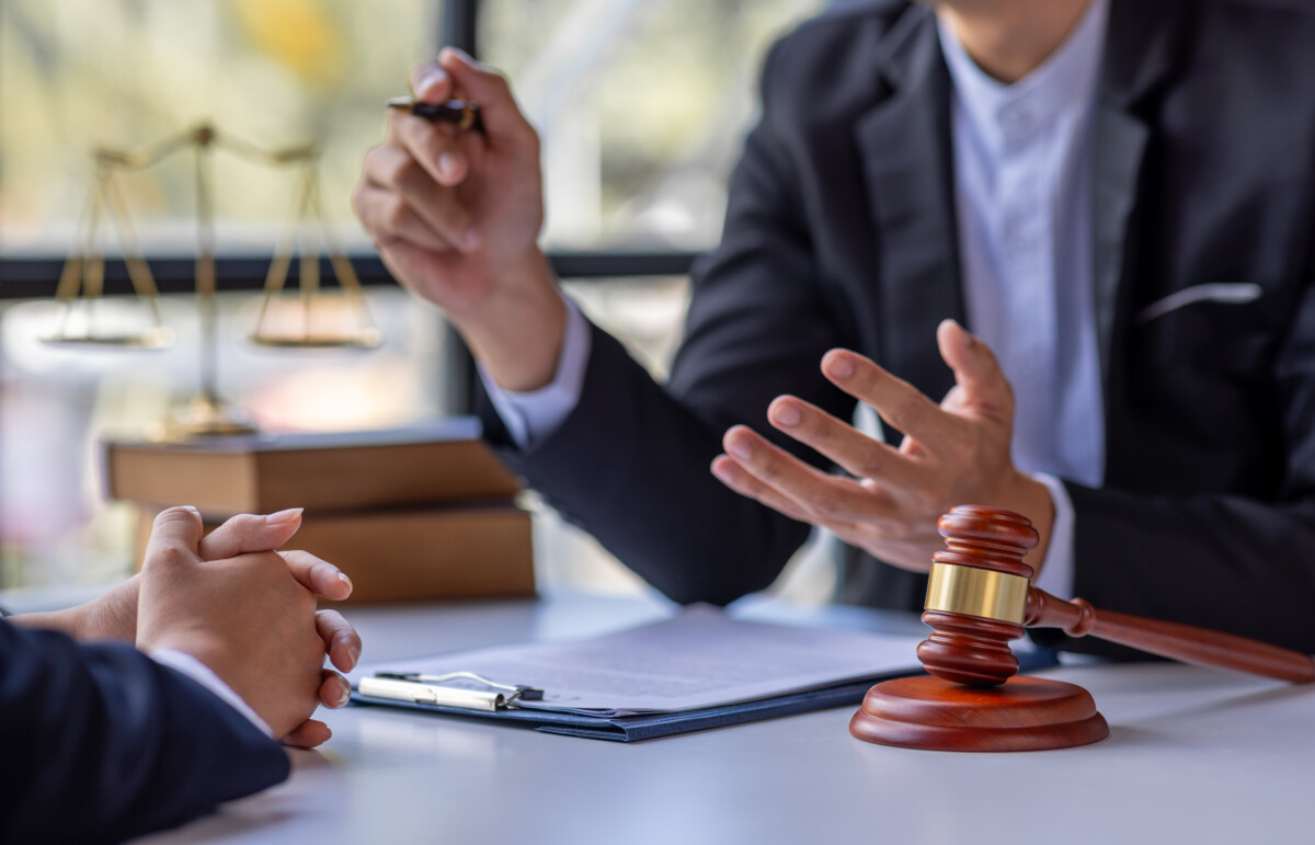 How Lawyers Get Clients Online: 7 Proven Strategies